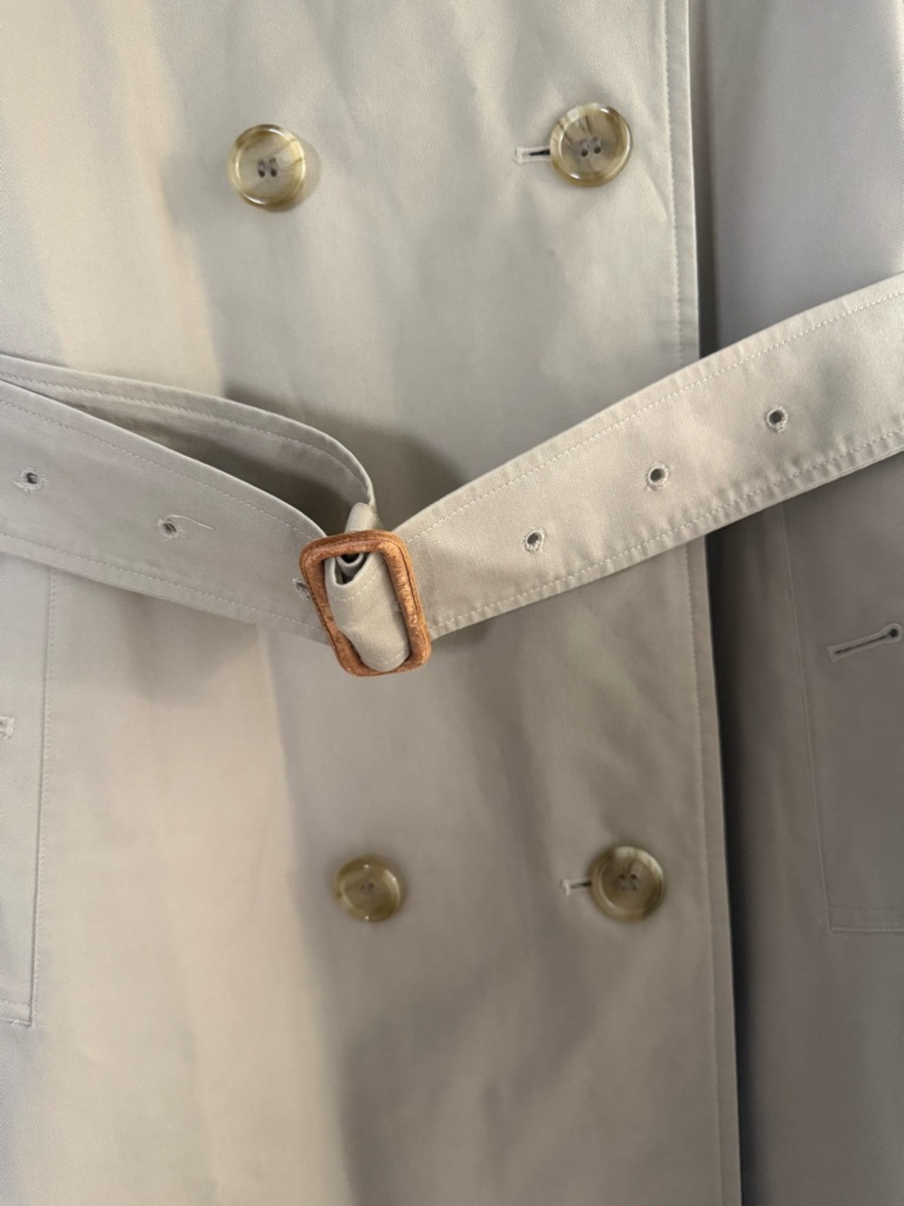 Vintage Burberry Bloomingdale’s Tan Trench Coat - Picture 2 of 16